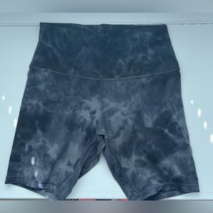Lululemon Align High Rise 8” Shorts